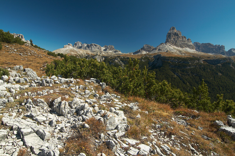 Pohled z Monte Piana na Tre Cime