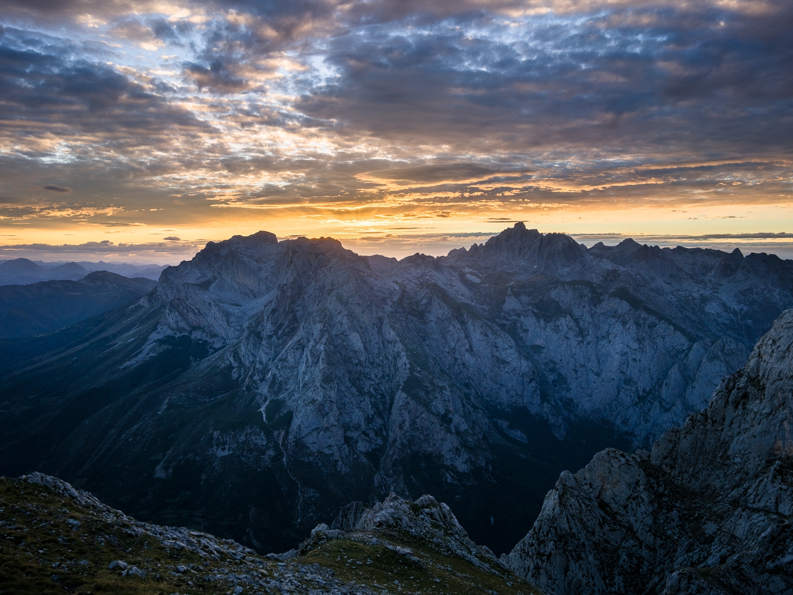 Soumrak na Picos, Španělsko, září 2022